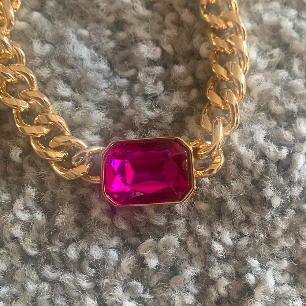 NWOT jewel necklace